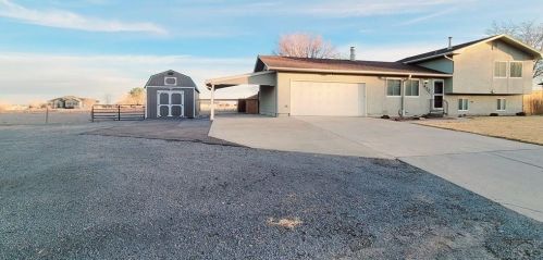 472 Clarion Dr, Pueblo, CO 81007-2317
