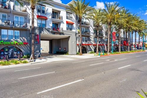 1801 Katella Ave, Anaheim CA  92804-6620 exterior