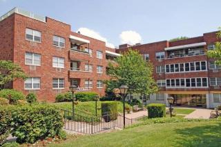 1500 Hamilton St, Allentown PA  18102-4223 exterior