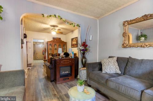 331 5th St, Lebanon, PA 17046-4820