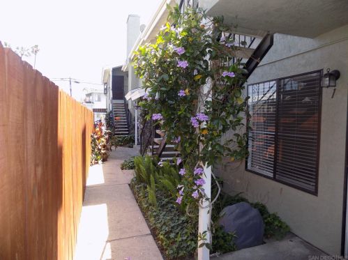 3967 Utah St, San Diego, CA 92104-2951