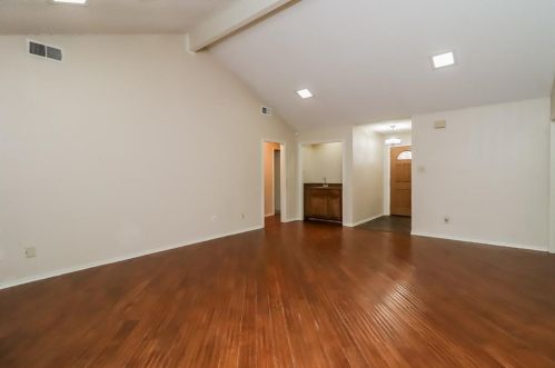 8608 Skyview Ter, Fort Worth TX  76116-7663 exterior