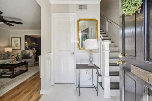 19 Independence Pl, Atlanta, GA 30318-1505