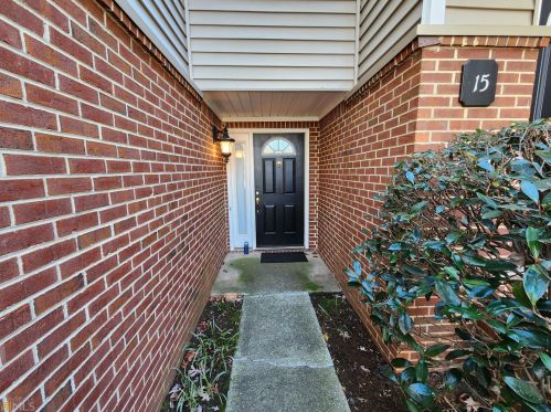 14 Dunwoody Springs Dr, Atlanta GA  30328-4552 exterior