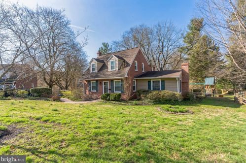 43 Letitia Ln, Media, PA 19063-4019