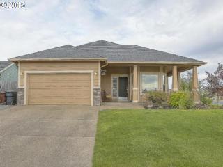 753 Meadowlawn Pl, Liberal, OR 97038-7412