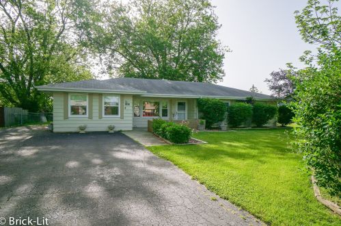19821 Greenview Ave, Mokena, IL 60448-1277