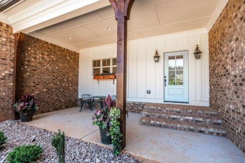 915 Pool Rd, Hiram, GA 30141-0039
