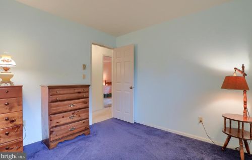 154 Amsterdam Rd, Lancaster PA  17603-9719 exterior