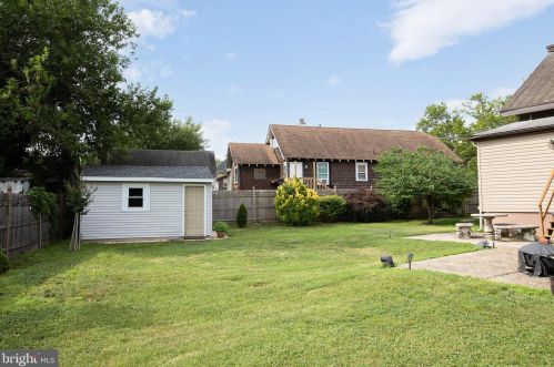 3240 48 St, Camden NJ 08109-2108 exterior