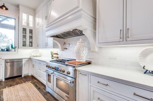 5132 Steinbeck St, Carrollton TX 75010 exterior