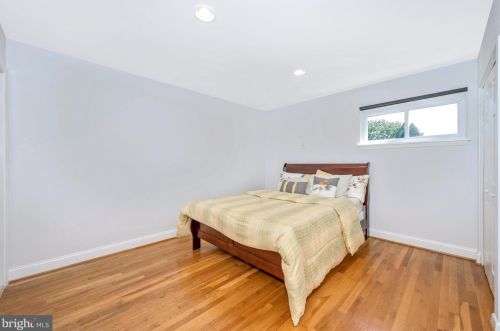 1306 Leister Dr, Silver Spring MD 20904-1547 exterior