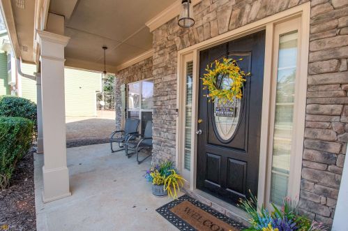 201 Westwinds Trl, Mcdonough, GA 30253-5985