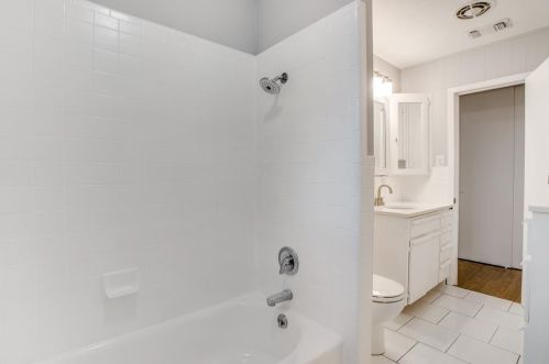 4029 Driskell Blvd, Fort Worth TX  76107-7207 exterior