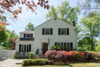 42 Lorraine Rd, Madison, NJ 07940-1325