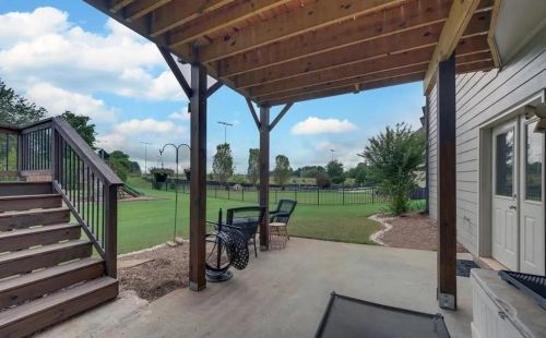 458 Delaperriere Loop, Jefferson GA  30549-7949 exterior