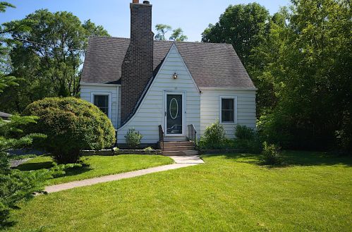 3027 Olive Rd, Homewood, IL 60430-1413