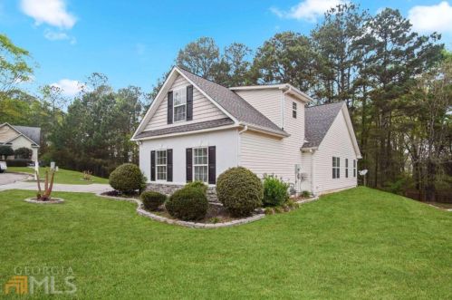 1421 Tumblerock Ct, Loganville, GA 30052-8133