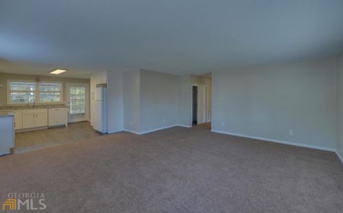 490 Vickery St, Hartwell, GA 30643-1532
