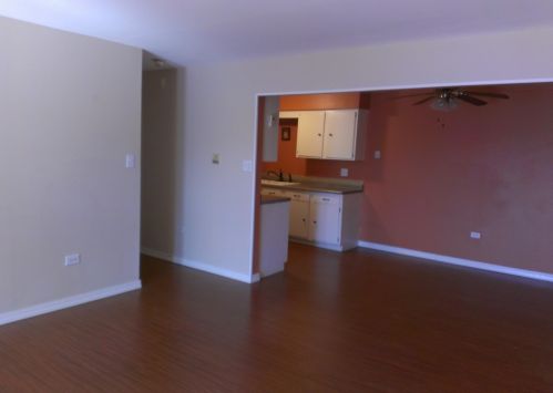 509 Kiowa Dr, Naperville IL  60565-2501 exterior