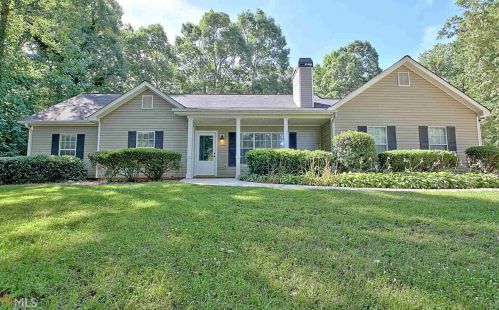 10 Paces Landing Pl, Newnan, GA 30263-4191