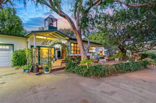 26129 Centre City Pkwy, Escondido, CA 92026-8656
