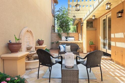 108 Spanish Lace, Irvine CA  92620-3424 exterior