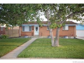 1480 Marigold Dr, Denver, CO 80221-3936