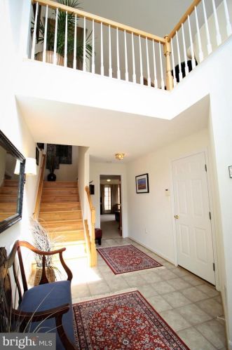 8427 Carmela Cir, Springfield VA  22153-4016 exterior