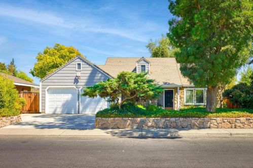 3804 Beyer Park Dr, Modesto, CA 95355-1111
