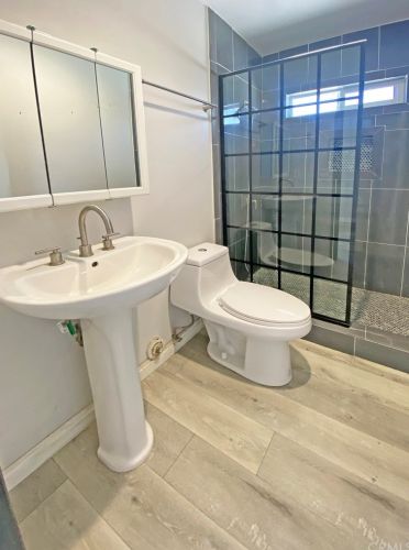 11868 Poes St, Anaheim CA  92804-6780 exterior