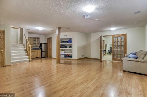 776 Henslow Ave, Saint Paul MN  55128-5365 exterior