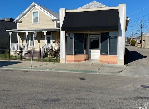 30 2nd St, Rio Vista, CA 94571-1833