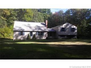 3 Hemlock Ln, Simsbury, CT 06070-2808
