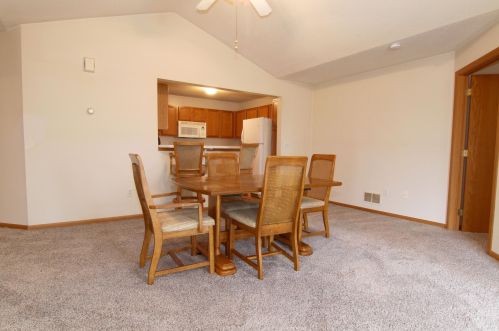 228 Emerson Ave, Saint Paul MN  55118-2131 exterior