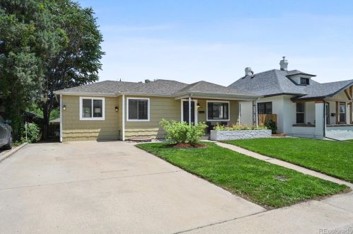 4920 Vallejo St, Denver, CO 80221-1362