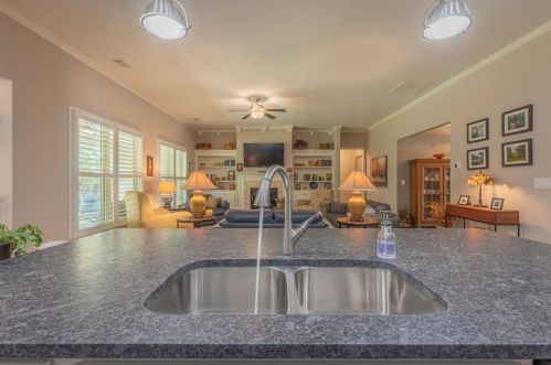 786 Lakeview Bend Cir, Jefferson GA  30549-7072 exterior