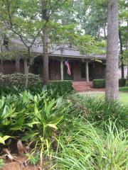 911 Williamsburg Dr, Valdosta, GA 31602-4211