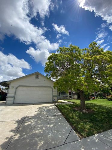 646 Manchester Dr, Los Banos, CA 93635-5447