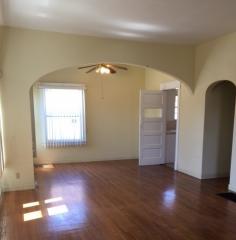 8343 Alameda St, Downey CA  90242-3629 exterior
