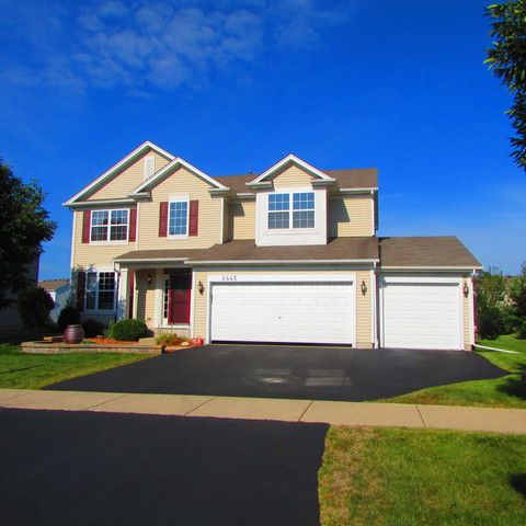 2445 Sir Barton Ln, Boulder Hill, IL 60538-3405