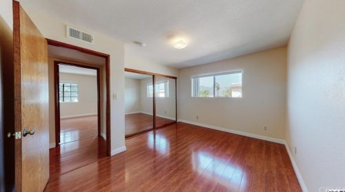 625 California Ave, Glendale CA  91203-1573 exterior