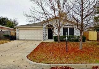 5813 Northfield Dr, Fort Worth TX  76179-3754 exterior