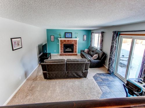 20695 Oxford Pl, Denver CO 80014-5137 exterior