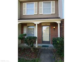 1331 Vanasse Ct, Hampton, VA 23666-2565