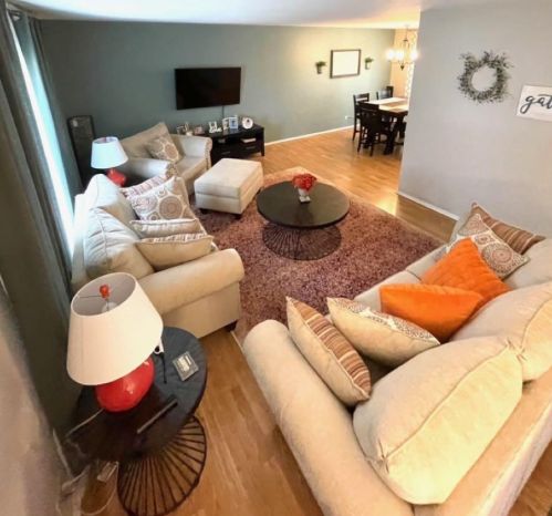 17811 Yale Ln, Country Club Hills, IL 60478-4951