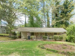 2361 Holly Hill Ct, Marietta, GA 30060-7304
