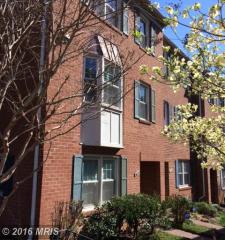 1020 Cleveland St, Arlington VA  22204-4810 exterior