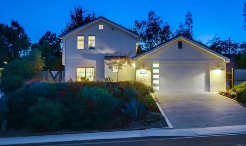 1884 Lake Dr, Cardiff By The Sea, CA 92007-1205
