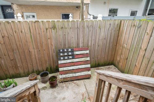 1315 20 St, Philadelphia PA 19146-4303 exterior